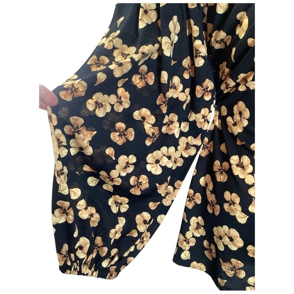 Ava & Viv Black and Brown Floral Top Size 3X - Picture 4 of 8